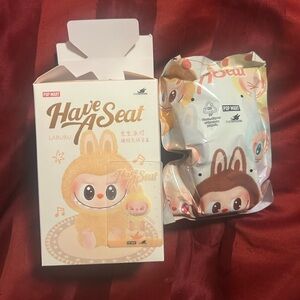 Labubu Have A Seat sisi open box